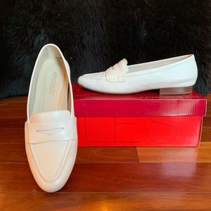 Aerosoles white loafers